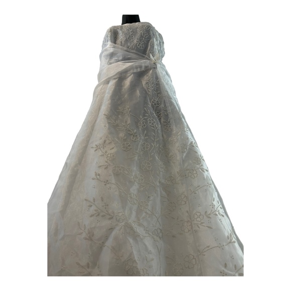 Girls Formal Gown - Picture 3 of 5